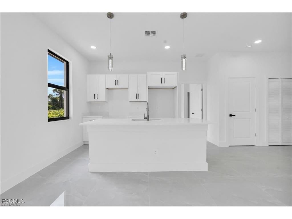 3111 51st Street W Lehigh Acres FL 33971 2026003497 image4