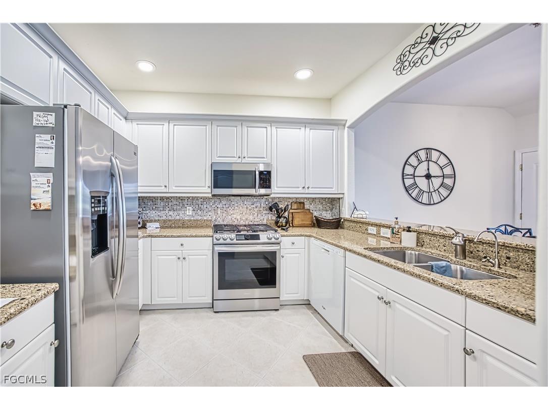 3111 Cottonwood Bend #1704 Fort Myers FL 33905 2026007824 image4