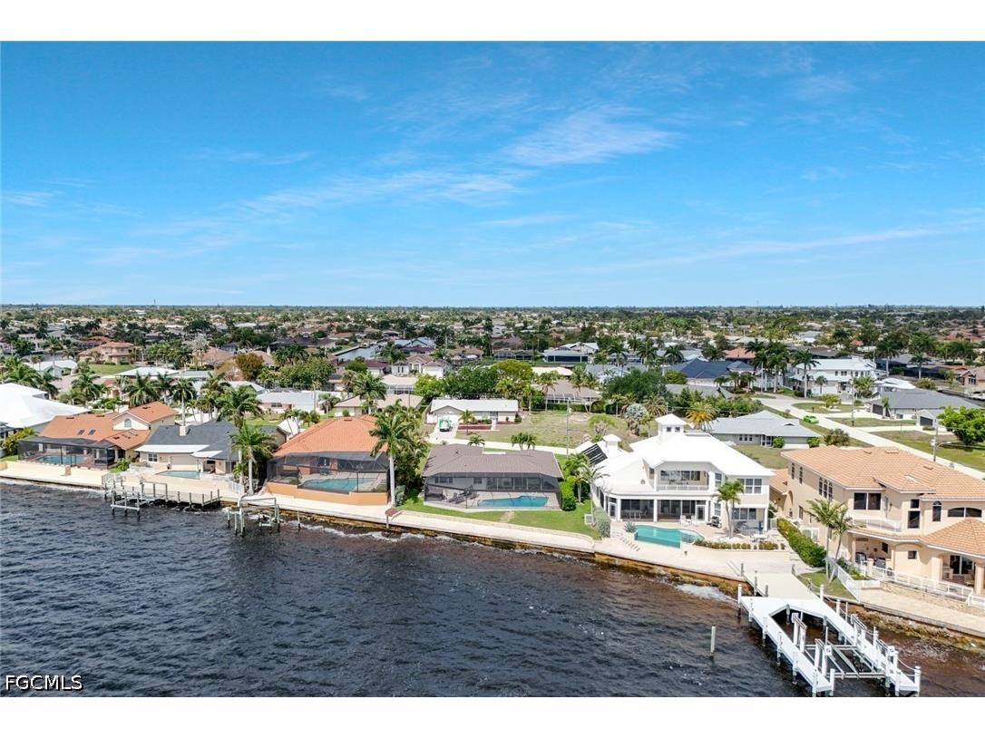 3111 SE 22nd Place Cape Coral FL 33904 2026012647 image20