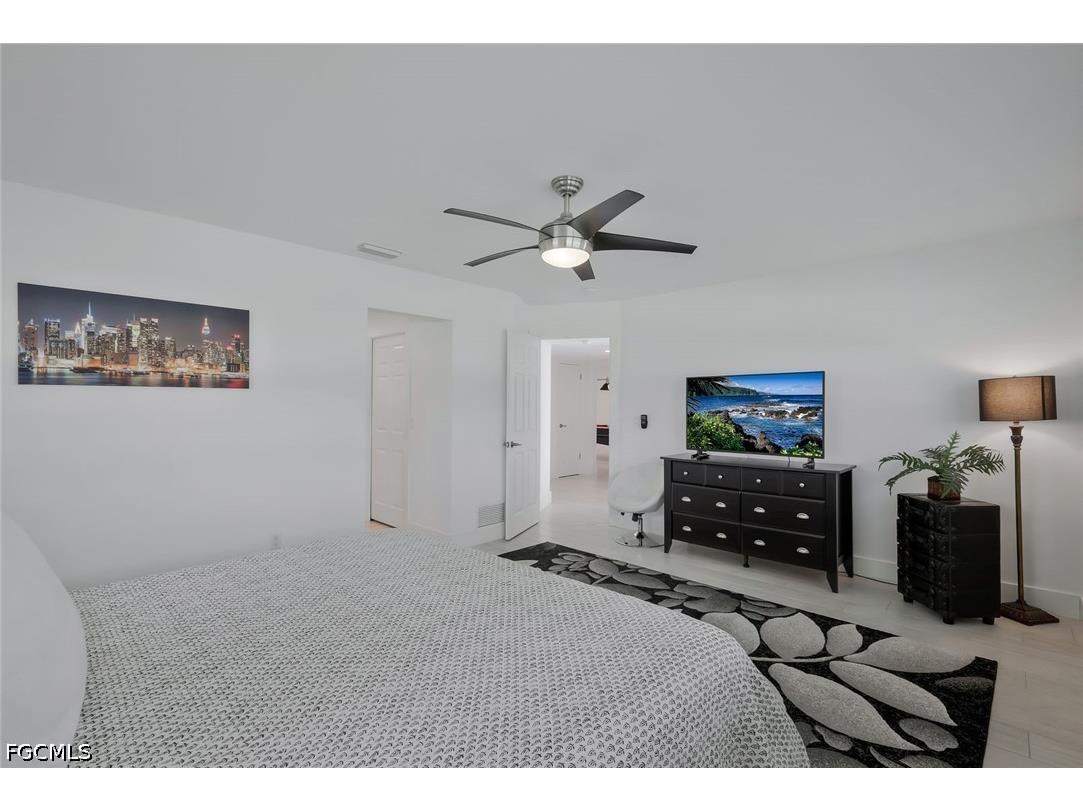 3111 SE 22nd Place Cape Coral FL 33904 2026012647 image32