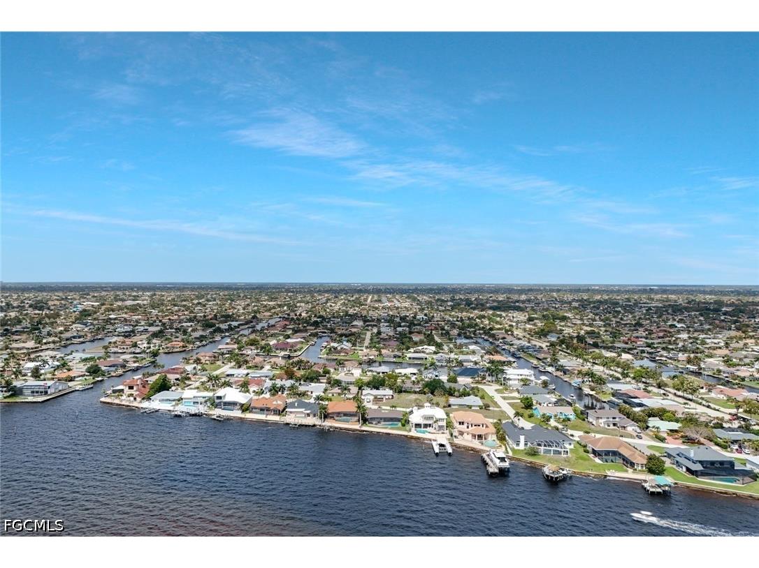 3111 SE 22nd Place Cape Coral FL 33904 2026012647 image39