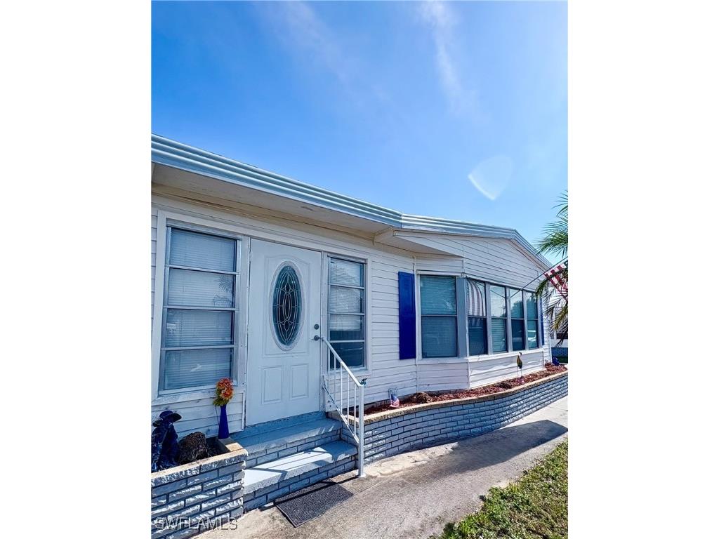 3112 Running Deer Drive North Fort Myers FL 33917 226002382 image2