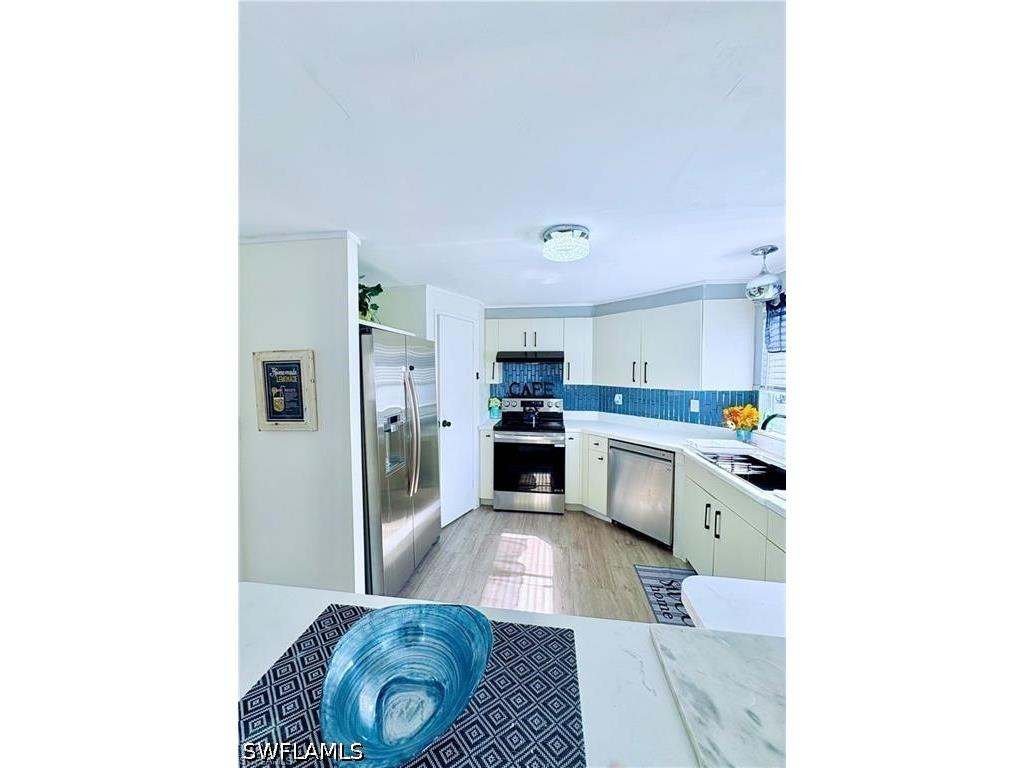 3112 Running Deer Drive North Fort Myers FL 33917 226017196 image8