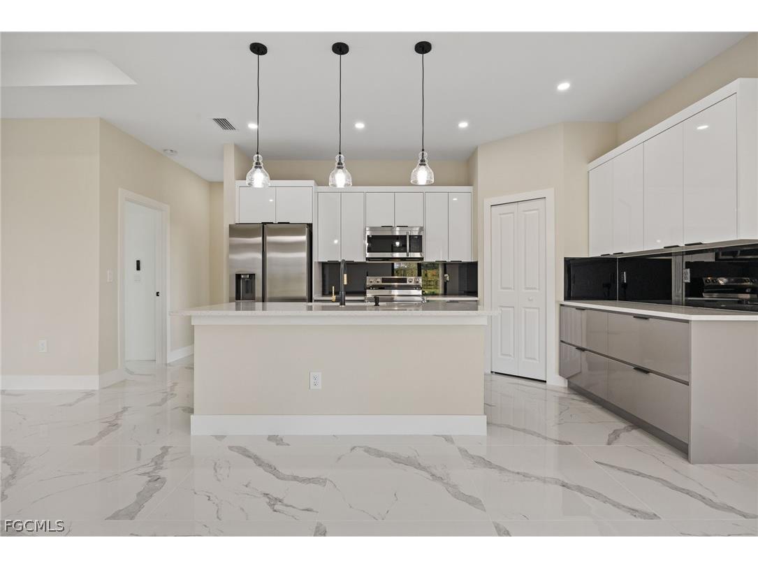 3113 26th Street SW Lehigh Acres FL 33976 2026001582 image13