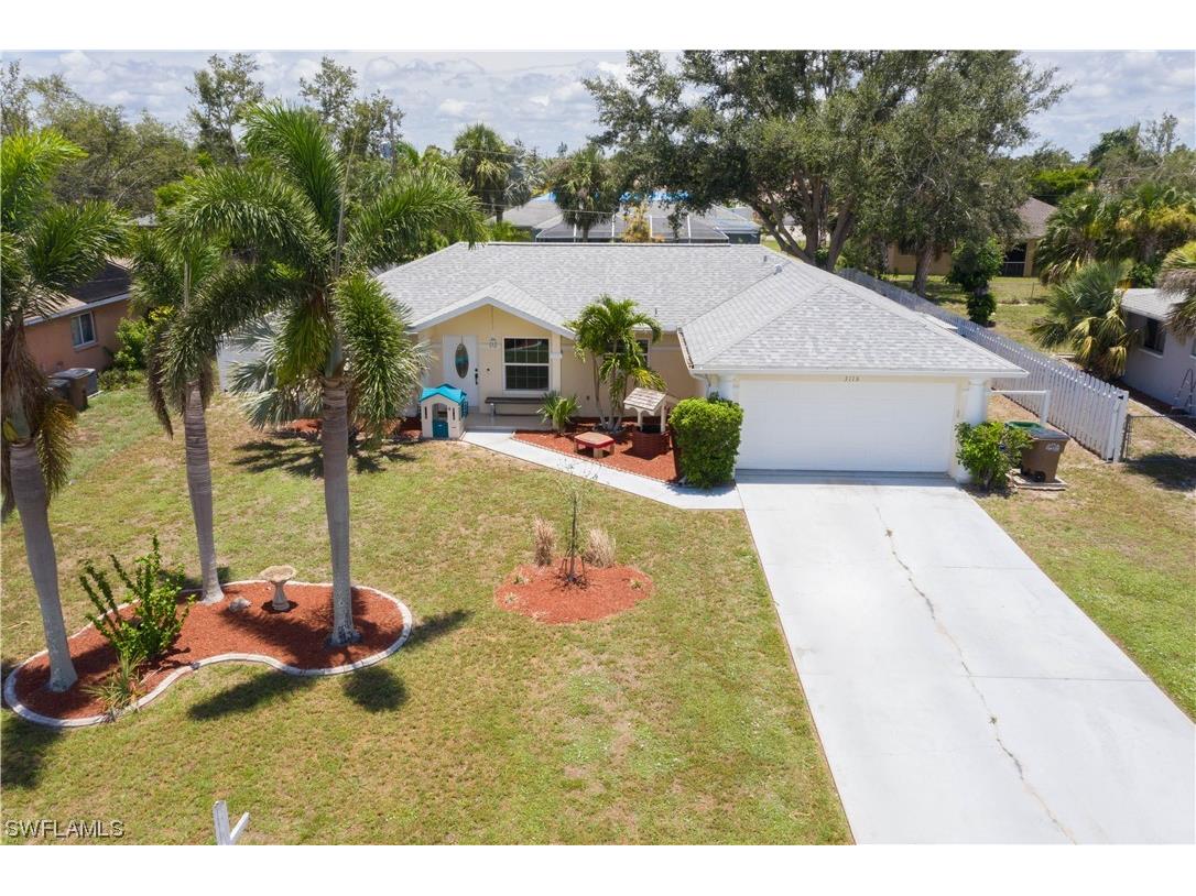 3113 Academy Boulevard Cape Coral FL 33904 223044925 image1