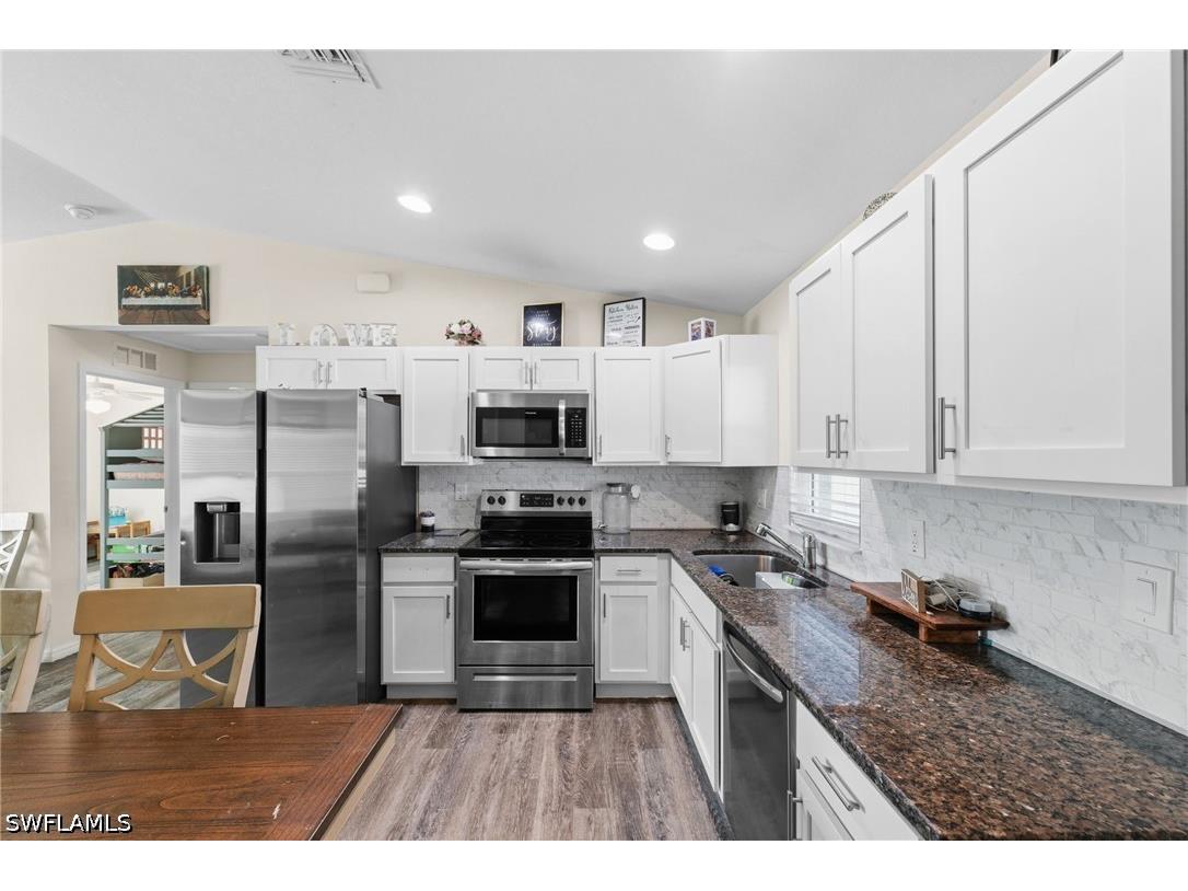 3113 Pebble Lane Labelle FL 33935 226011095 image10