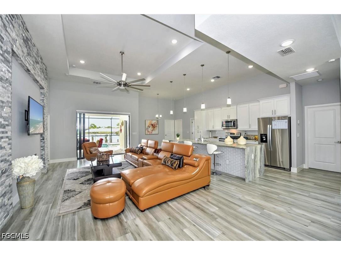 3113 SW 18th Avenue Cape Coral FL 33914 2026029263 image5