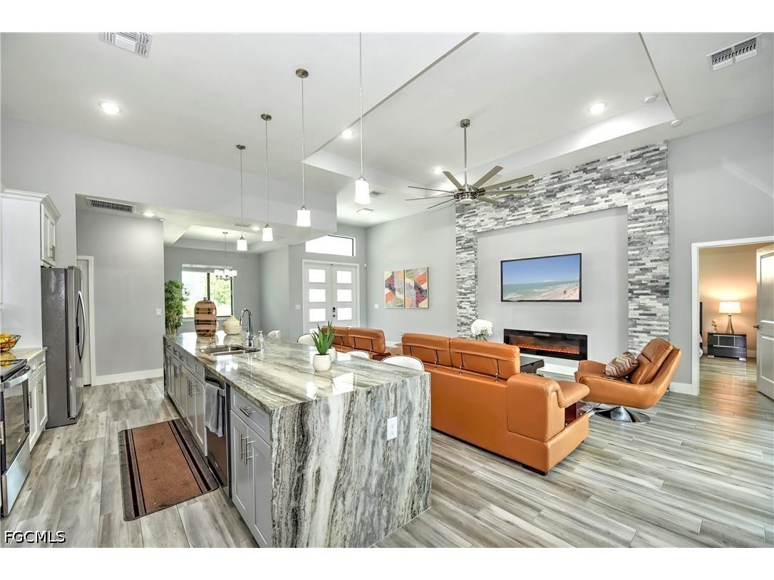 3113 SW 18th Avenue Cape Coral FL 33914 2026029263 image6