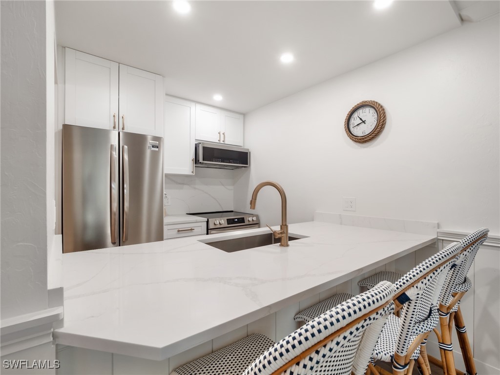 3113 Tennis Villas Captiva FL 33924 225058564 image21