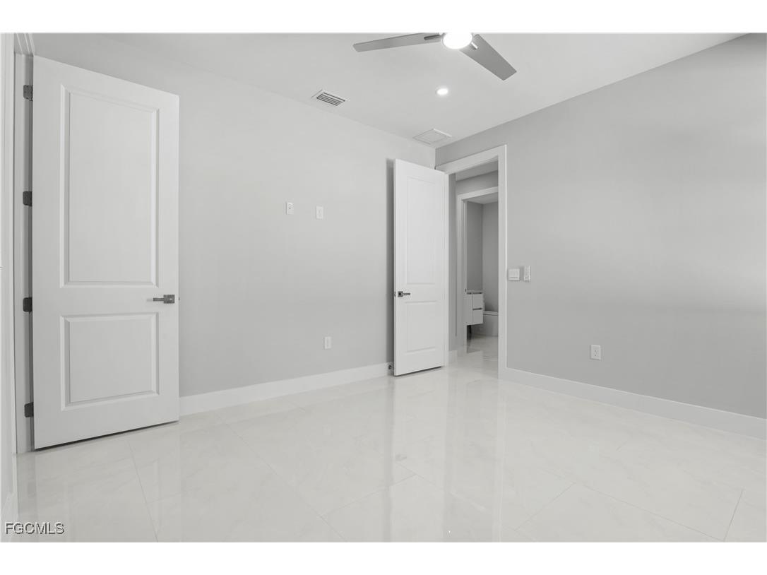 3114 Chiquita Boulevard N Cape Coral FL 33993 2025020928 image18