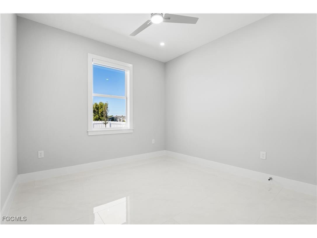 3114 Chiquita Boulevard N Cape Coral FL 33993 2025020928 image20