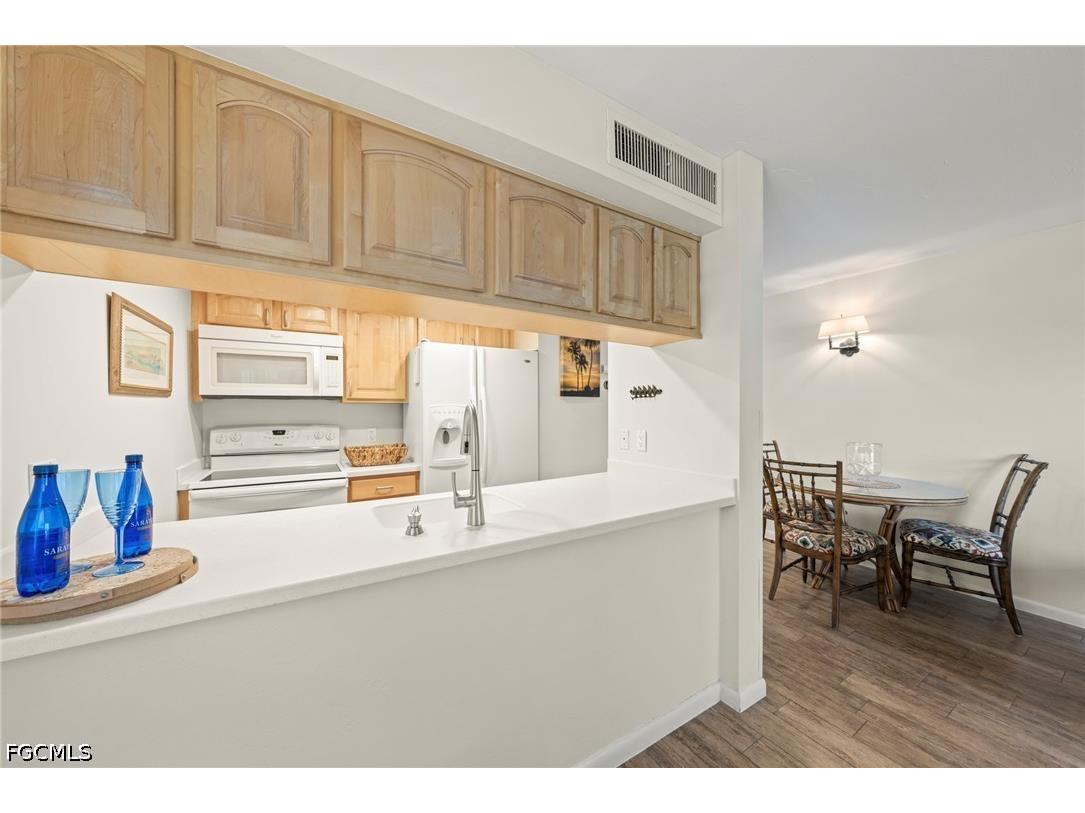 3114 Tennis Villas Captiva FL 33924 2026020703 image19