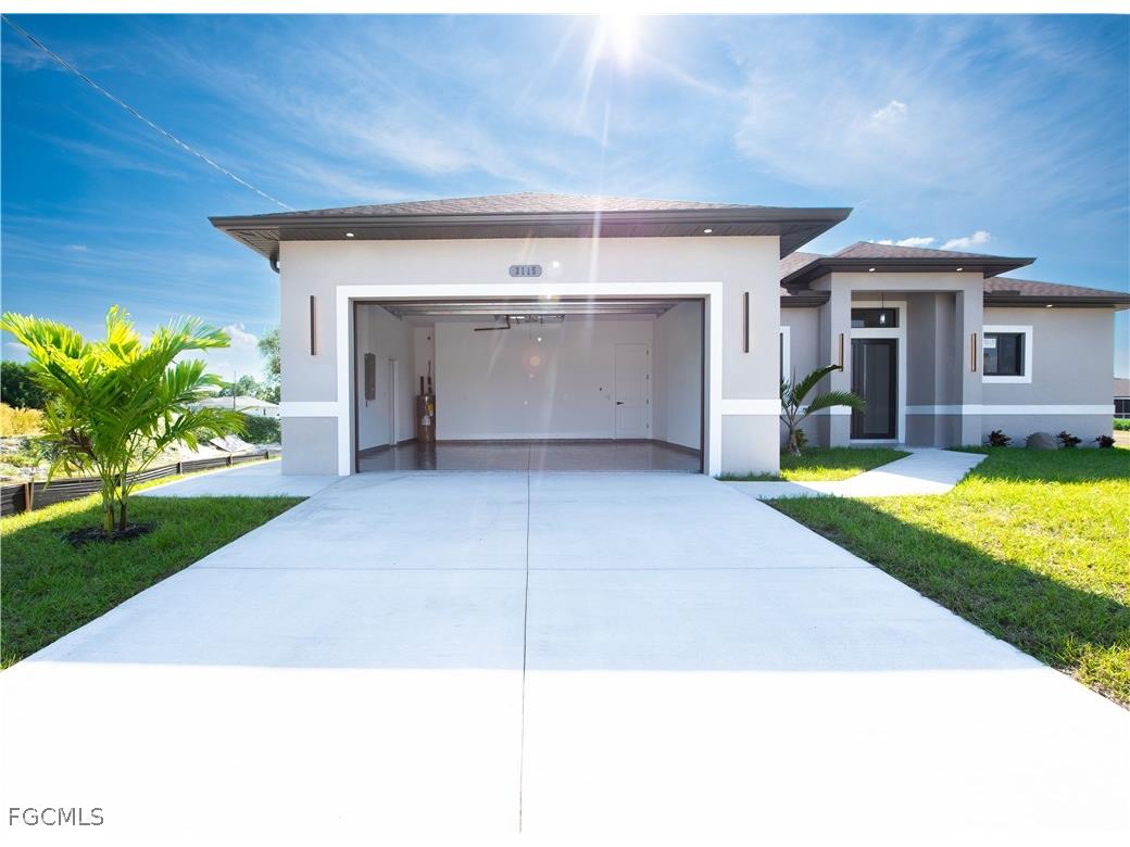 3115 2nd Street SW Lehigh Acres FL 33976 2026008290 image2