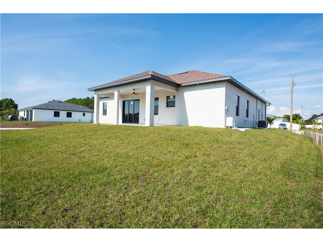 3115 2nd Street SW Lehigh Acres FL 33976 2026008290 image32