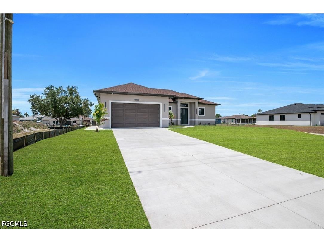 3115 2nd Street SW Lehigh Acres FL 33976 2026022447 image2