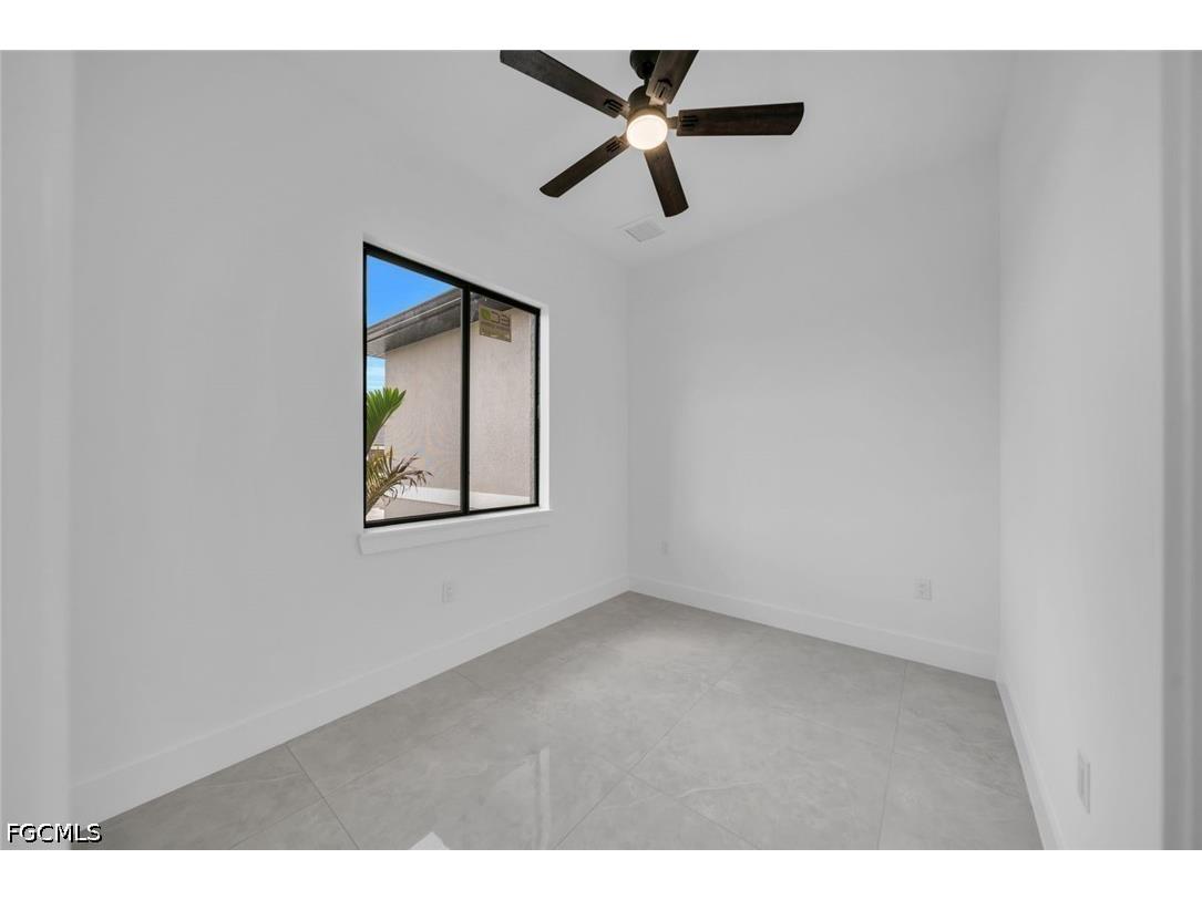 3115 2nd Street SW Lehigh Acres FL 33976 2026022447 image7