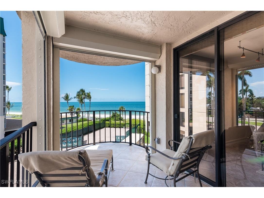 3115 Gulf Shore Boulevard N #203S Naples FL 34103 225068765 image15
