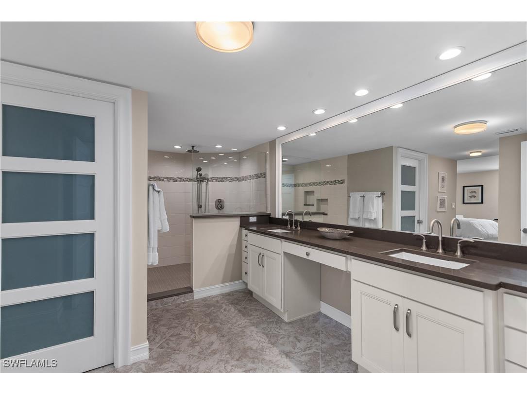 3115 Gulf Shore Boulevard N #203S Naples FL 34103 225068765 image21