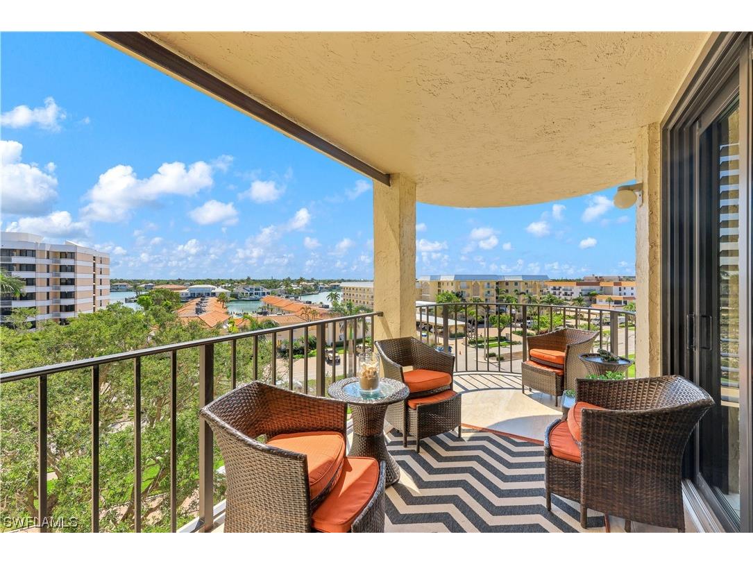 3115 Gulf Shore Boulevard N #412S Naples FL 34103 223037774 image1