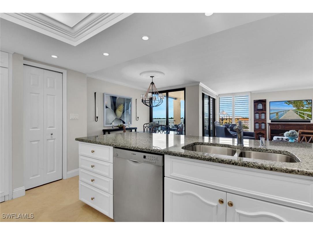 3115 Gulf Shore Boulevard N #412S Naples FL 34103 226005523 image10