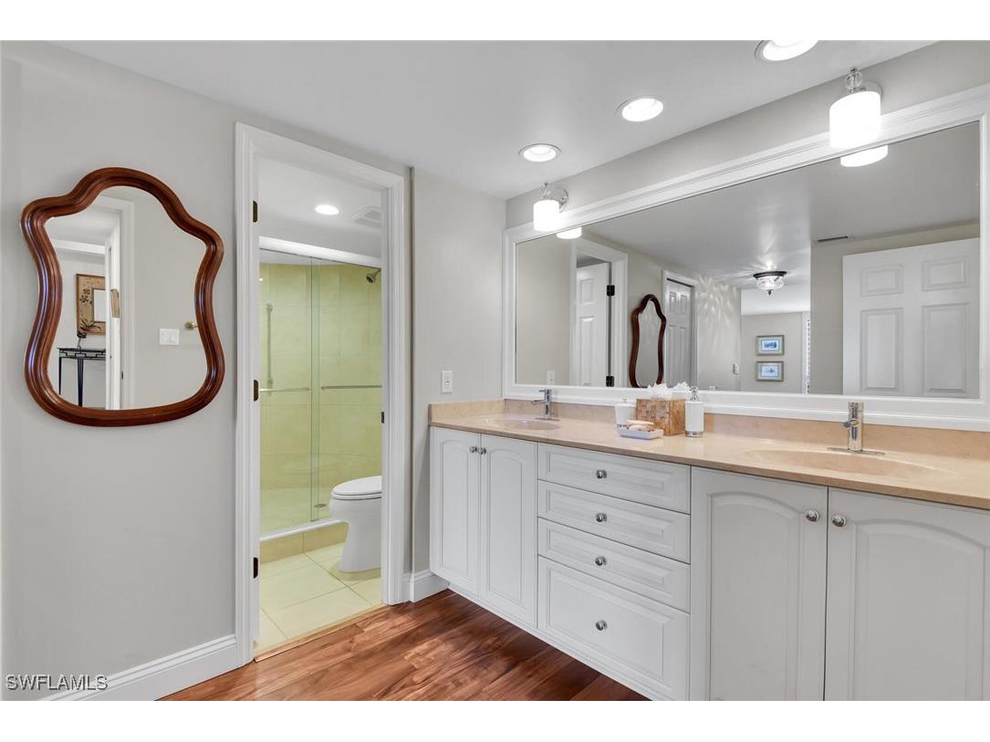 3115 Gulf Shore Boulevard N #412S Naples FL 34103 226005523 image17