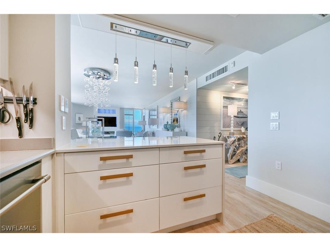 3115 Gulf Shore Boulevard N #608S Naples FL 34103 226008845 image12