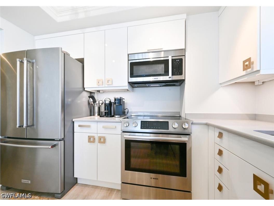 3115 Gulf Shore Boulevard N #608S Naples FL 34103 226017942 image11