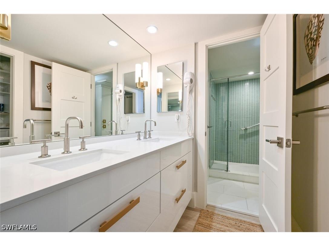 3115 Gulf Shore Boulevard N #608S Naples FL 34103 226017942 image19