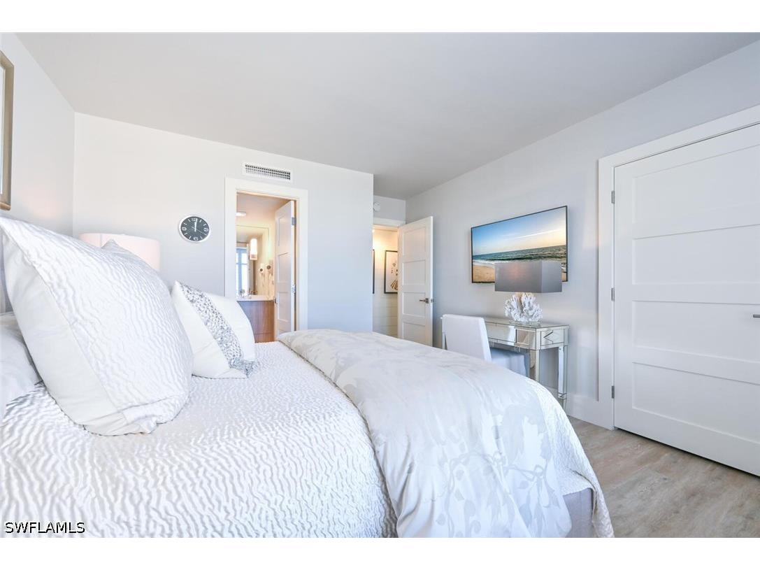 3115 Gulf Shore Boulevard N #608S Naples FL 34103 226017942 image23