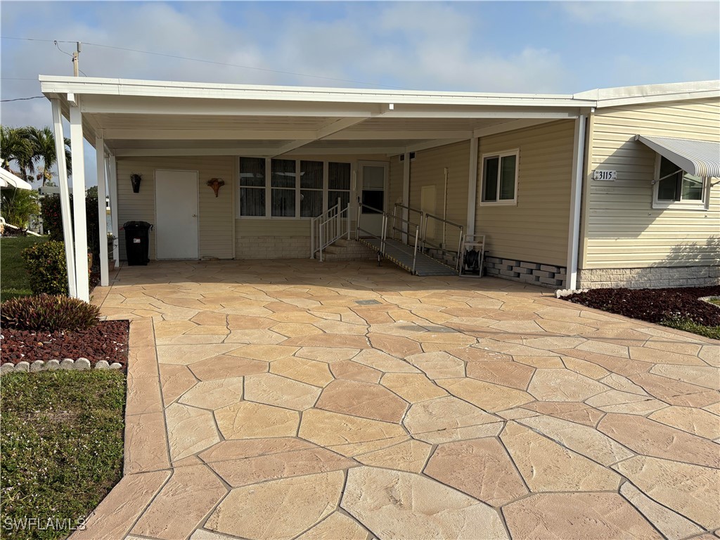 3115 Indian Village Lane North Fort Myers FL 33917 225017211 image1