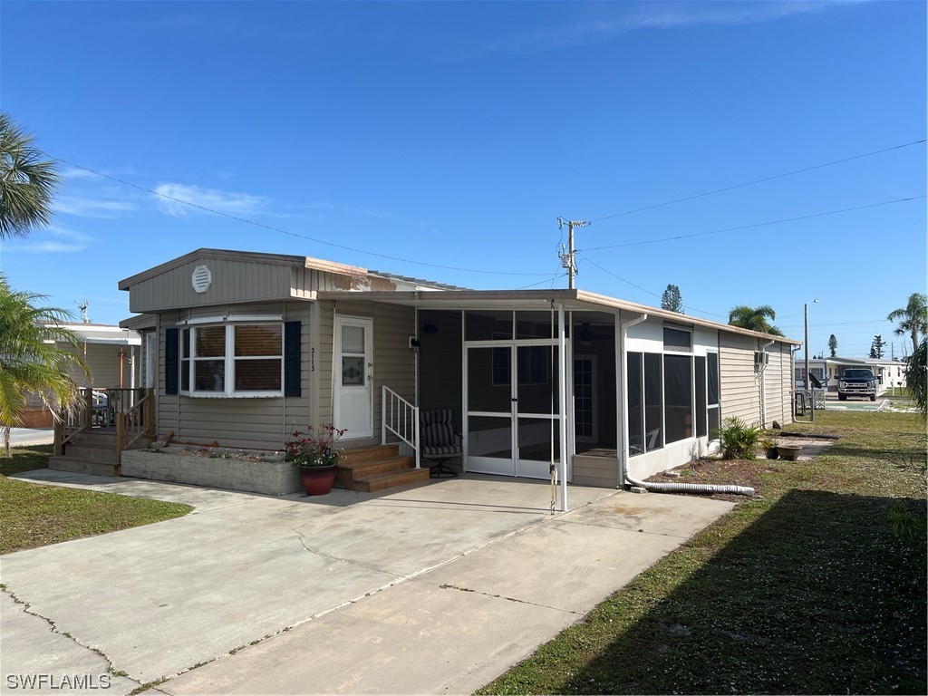 3115 Mercury Lane North Fort Myers FL 33903 224022577 image1