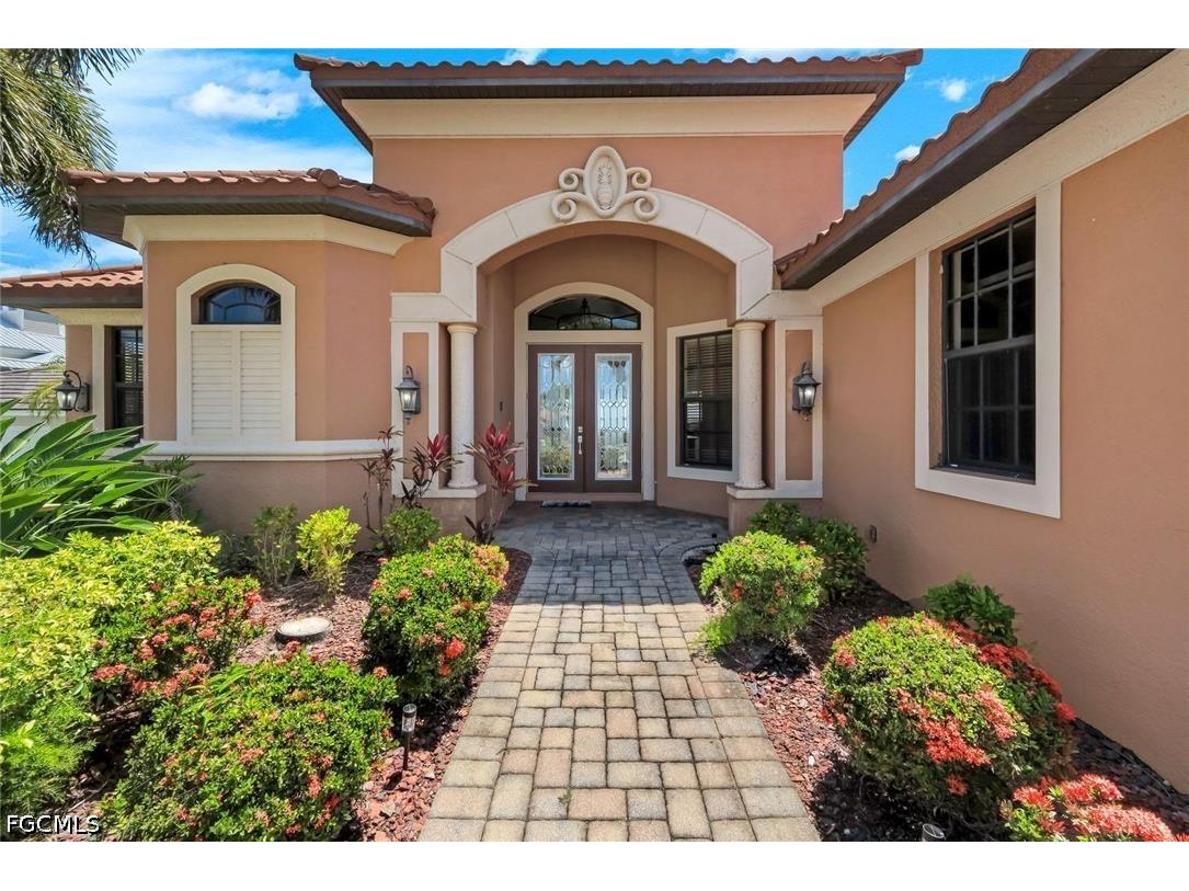 3115 SE 22nd Place Cape Coral FL 33904 2026012649 image4