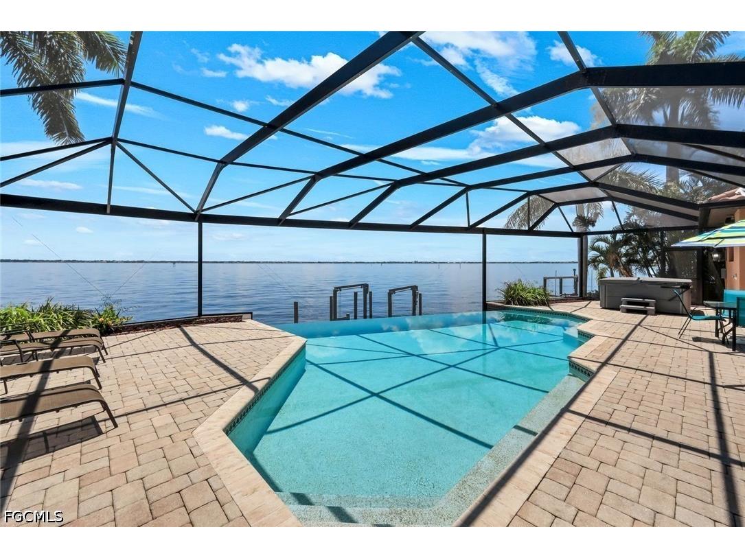 3115 SE 22nd Place Cape Coral FL 33904 2026012649 image7