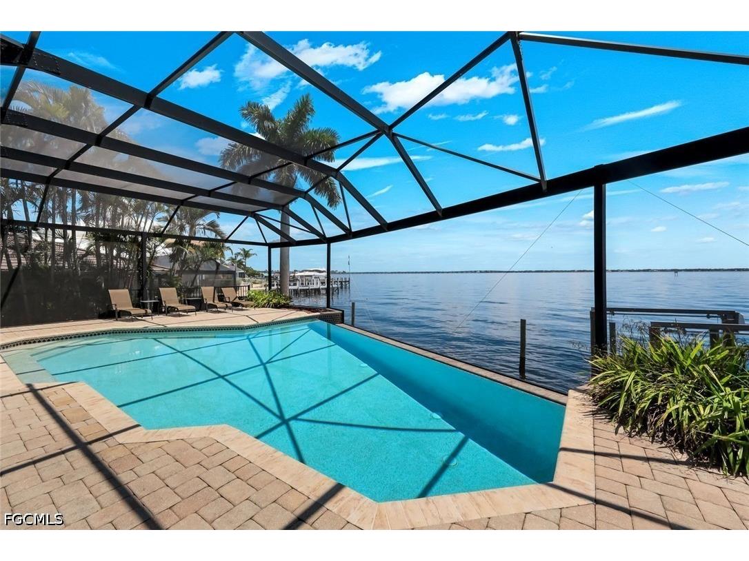 3115 SE 22nd Place Cape Coral FL 33904 2026012649 image8