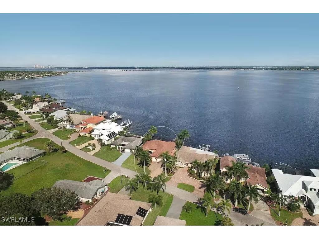 3115 SE 22nd Place Cape Coral FL 33904 225057713 image8