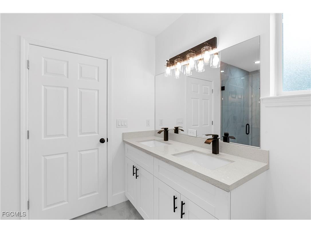 3117 64th Street W Lehigh Acres FL 33971 2026000682 image18