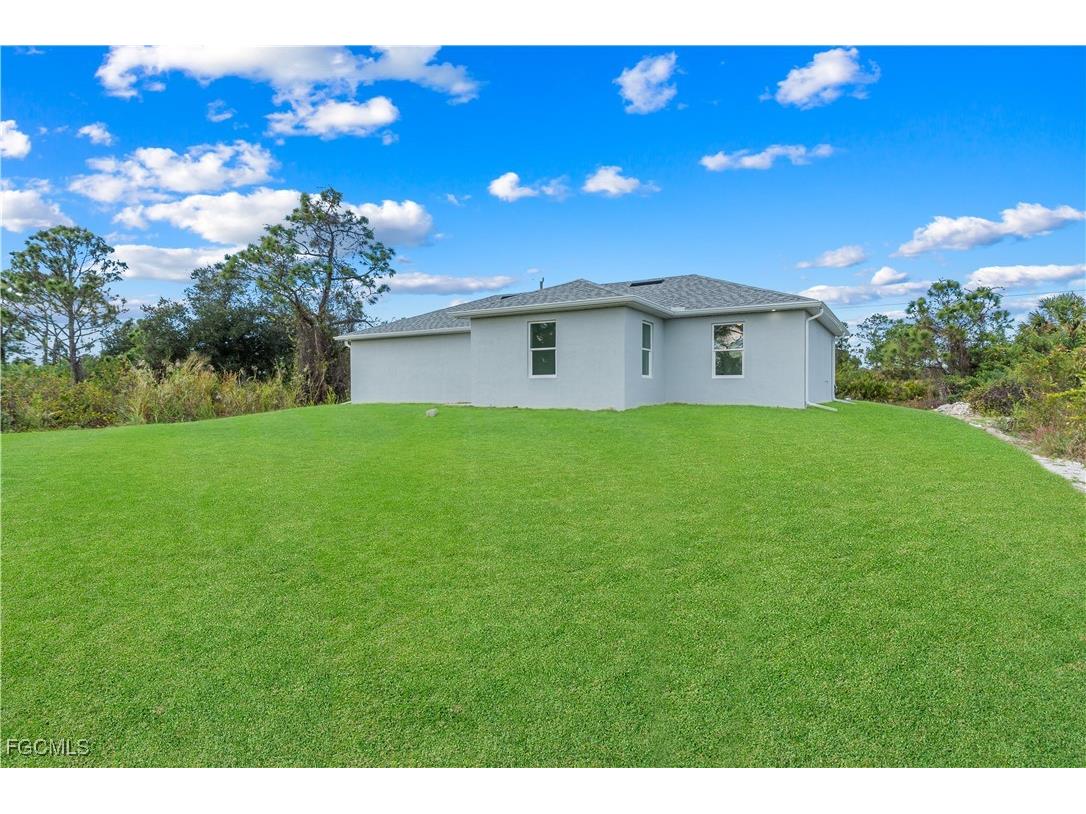 3117 64th Street W Lehigh Acres FL 33971 2026000682 image22