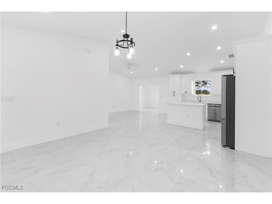 3117 64th Street W Lehigh Acres FL 33971 2026000682 image5