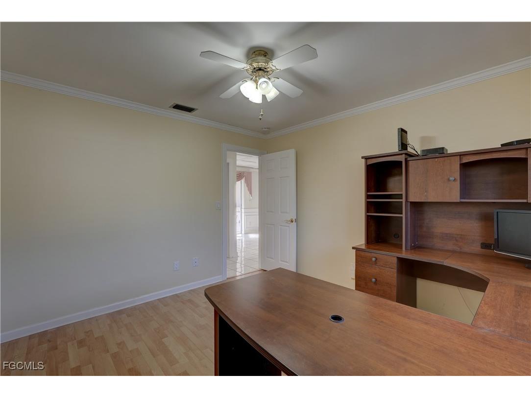 3117 SE 19th Avenue Cape Coral FL 33904 2025019568 image28