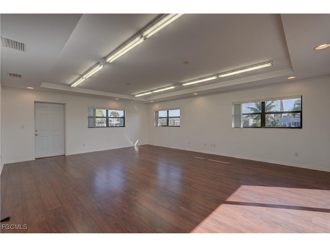 3117 SE 19th Avenue Cape Coral FL 33904 2025019568 image33