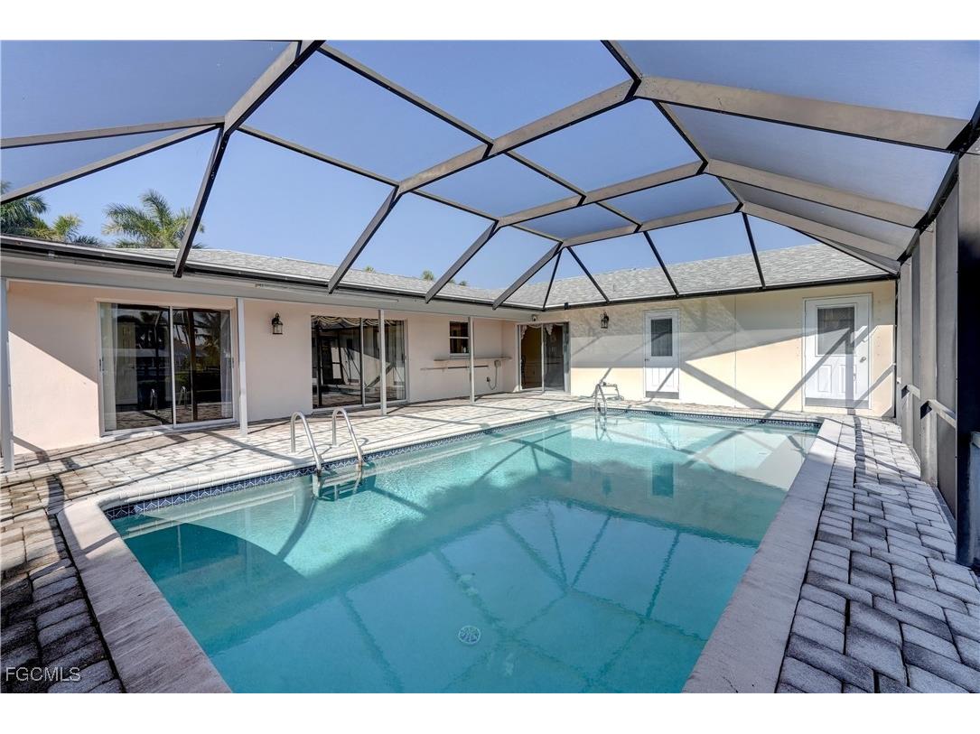 3117 SE 19th Avenue Cape Coral FL 33904 2025019568 image40