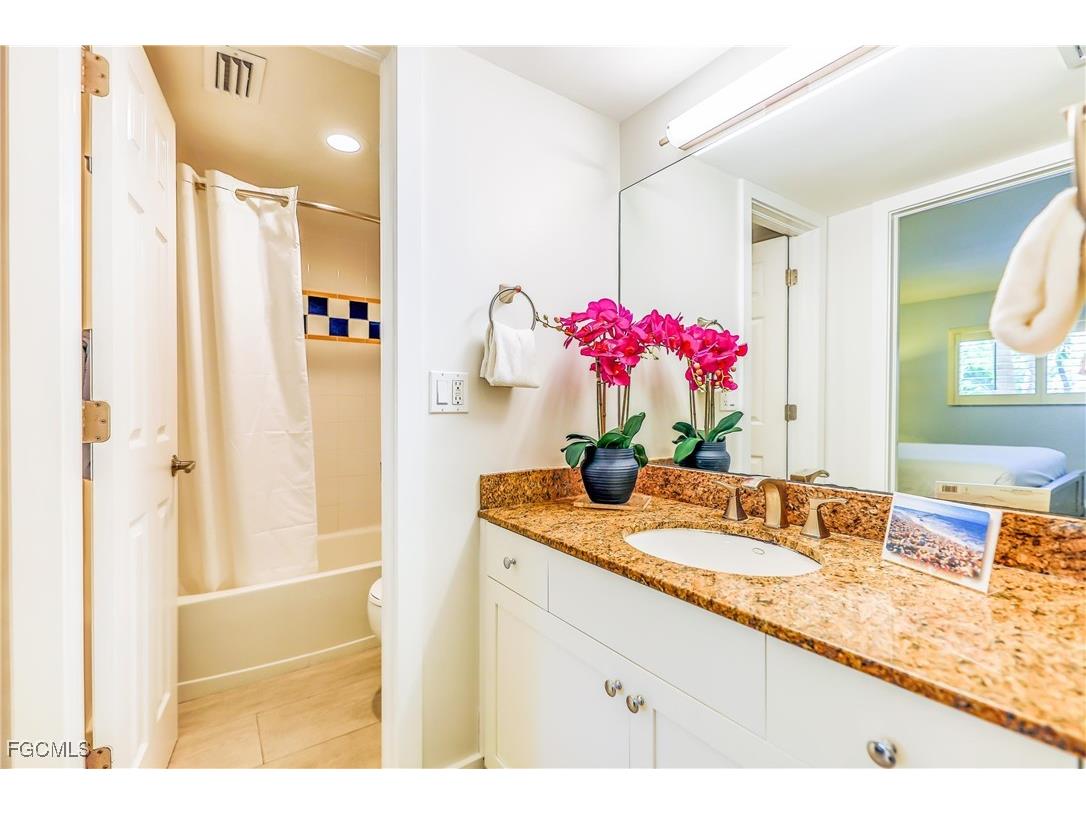 3117 Tennis Villas Captiva FL 33924 2025016323 image15