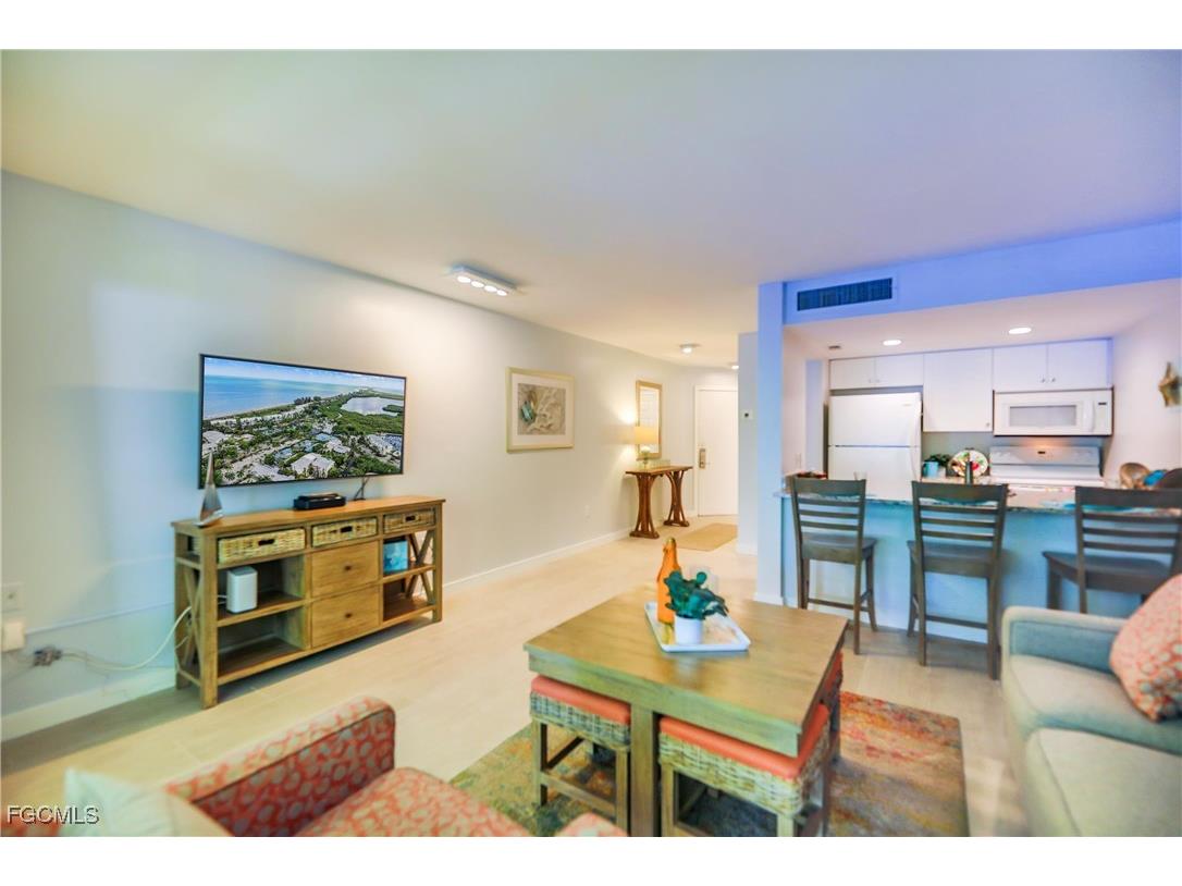 3117 Tennis Villas Captiva FL 33924 2025016323 image4