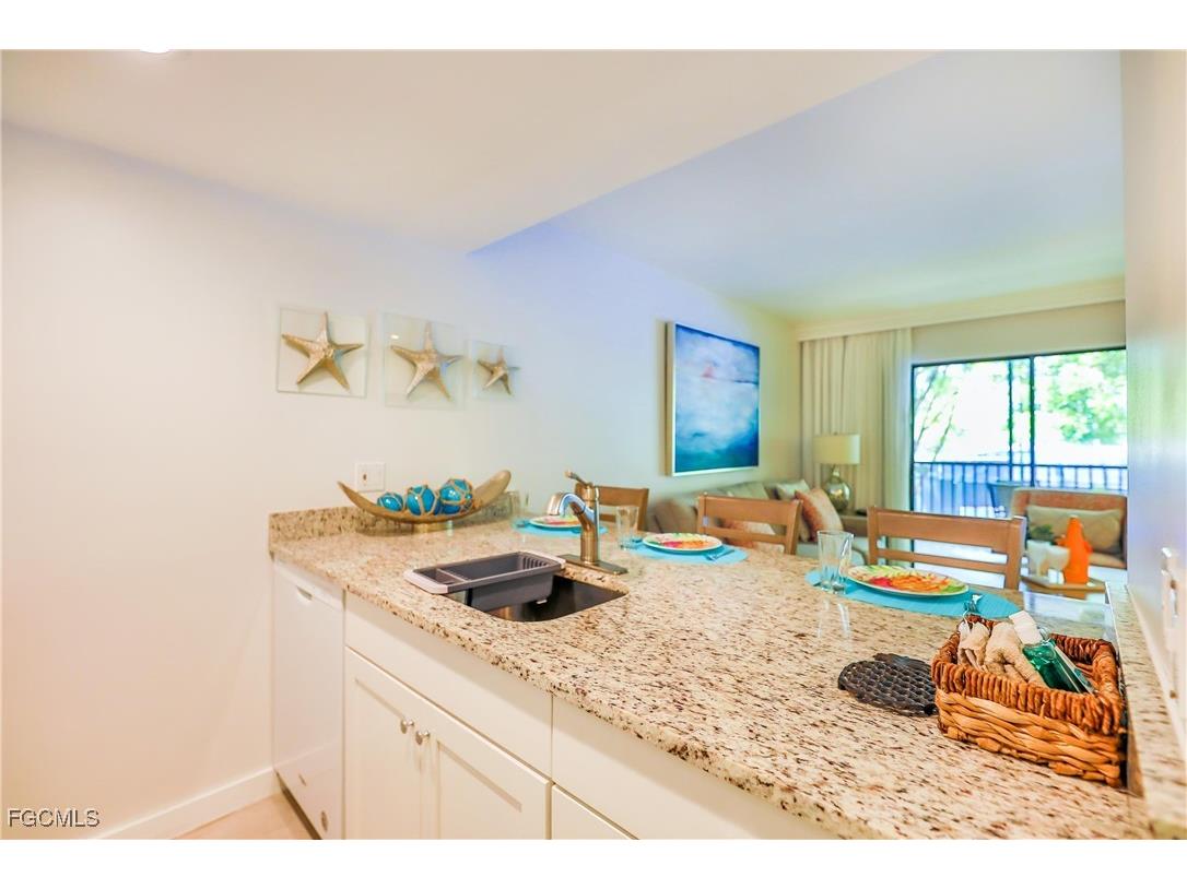 3117 Tennis Villas Captiva FL 33924 2025016323 image6