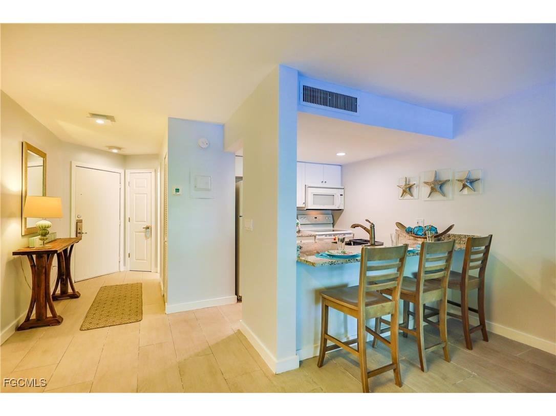 3117 Tennis Villas Captiva FL 33924 2025016323 image9