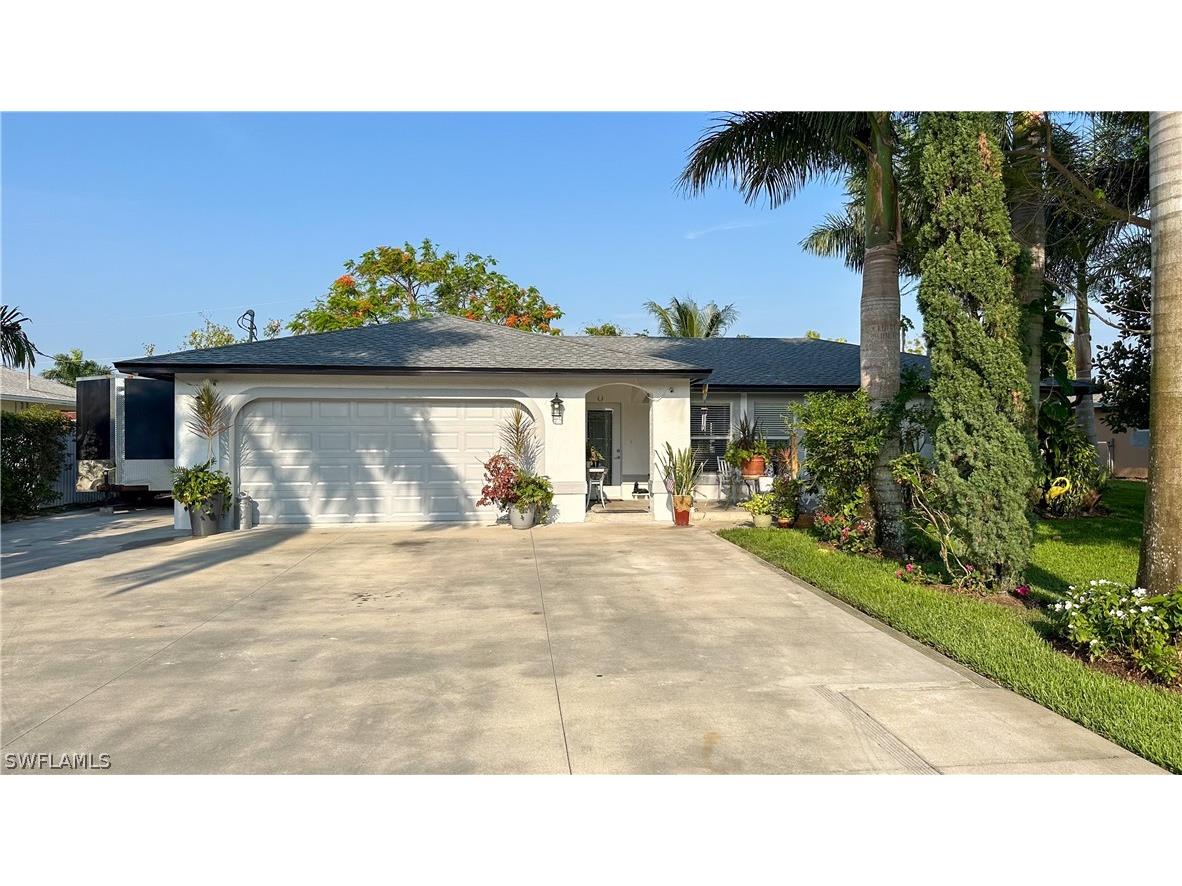 3118 43rd Street SW Naples FL 34116 224042407 image1