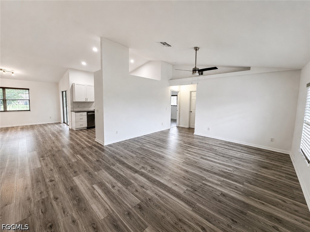 3119 47th Street SW Lehigh Acres FL 33976 2026020370 image5