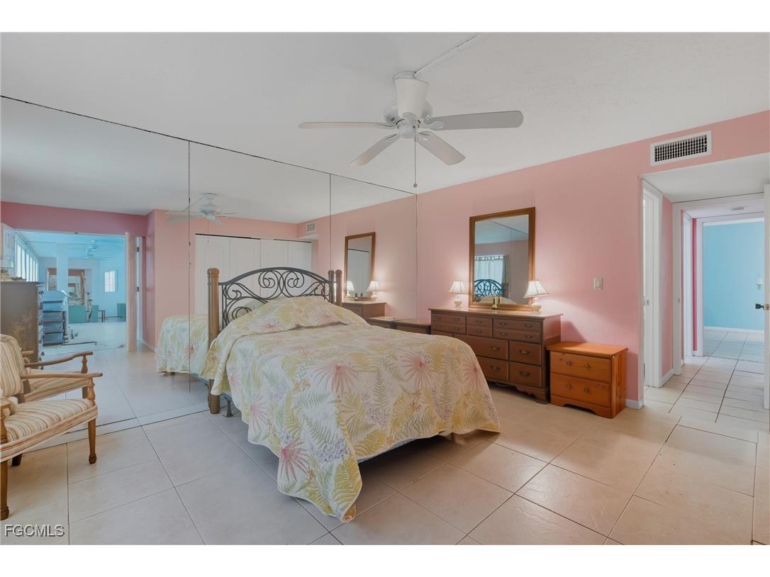 3119 Boca Ciega Drive #B8 Naples FL 34112 2025014218 image10
