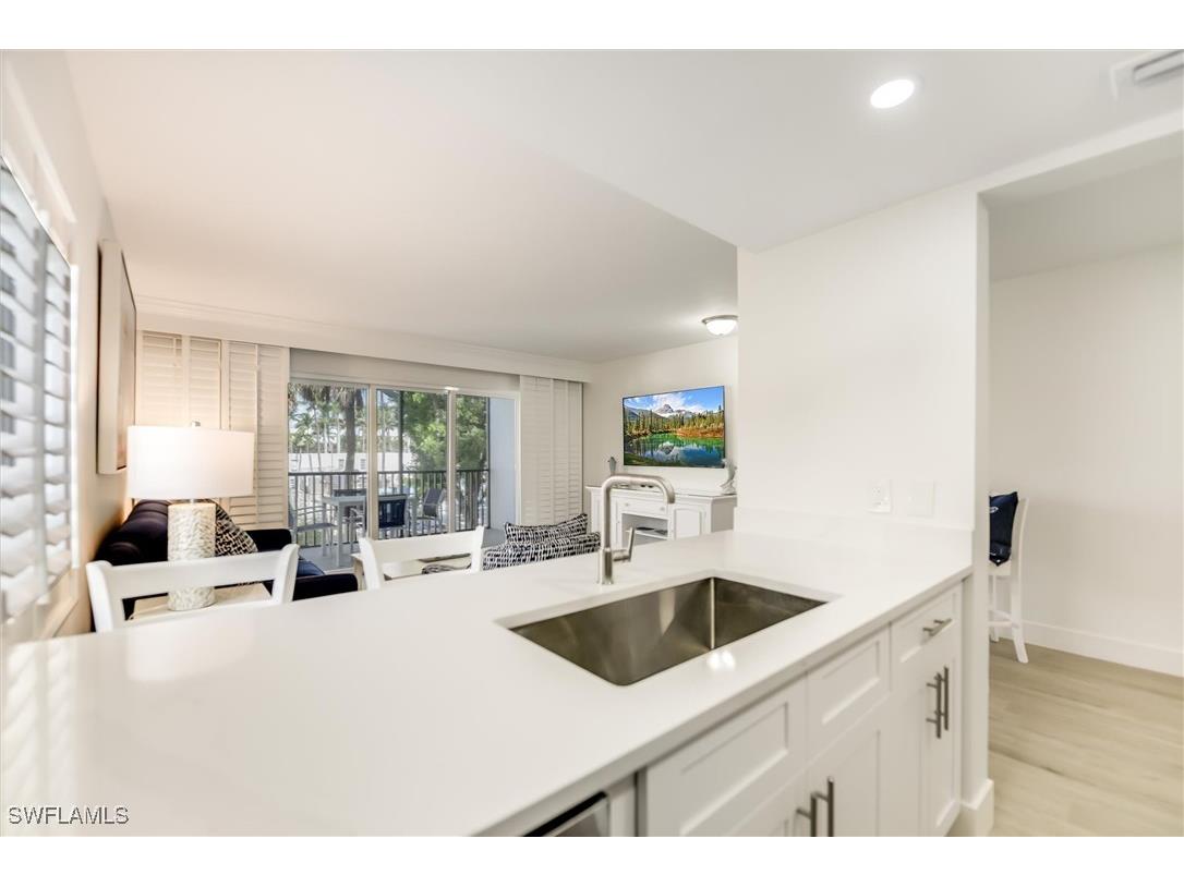 3119 Tennis Villas Captiva FL 33924 225058929 image4