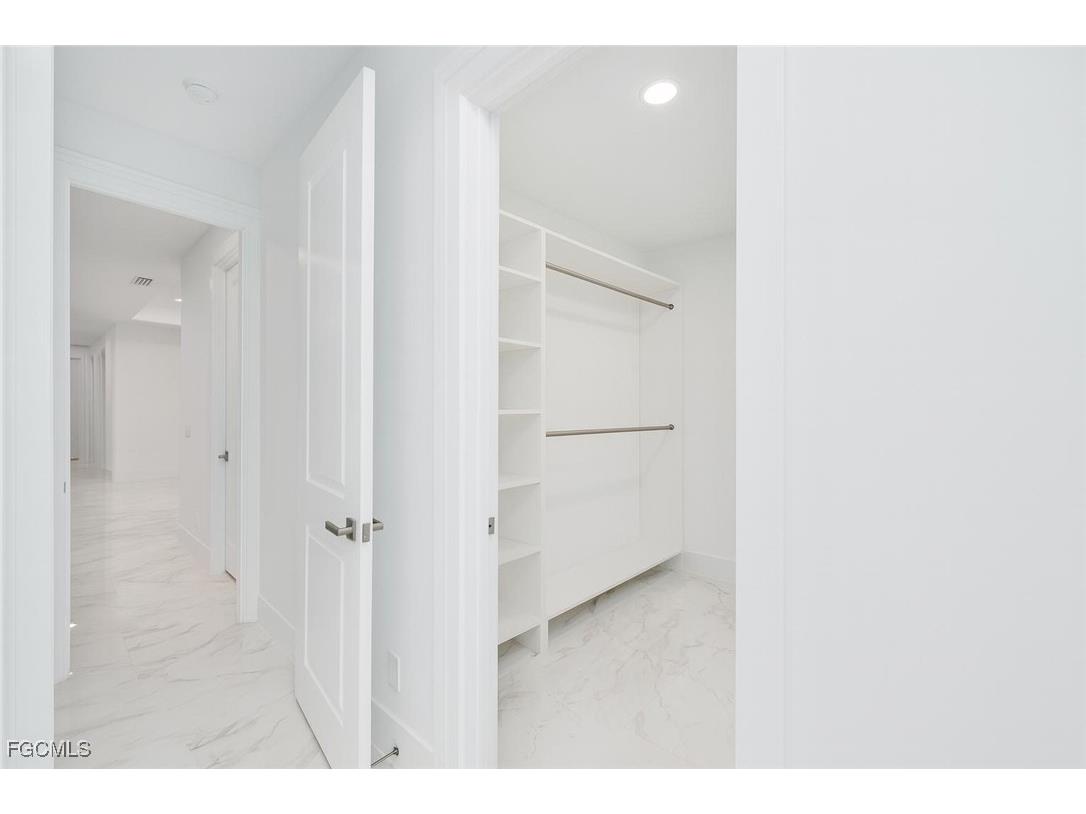 312 El Dorado Boulevard S Cape Coral FL 33991 2025007251 image11